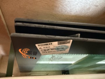 SDLG 4190000748LG933 Windshield Wiper Assembly: Efficient Cleaning for Clear Visibility-1