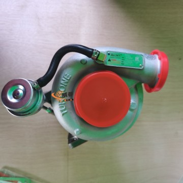 XCMG XS123 Road Roller parts 860160950 C3772299 Supercharger 4BTAA3.9-C125