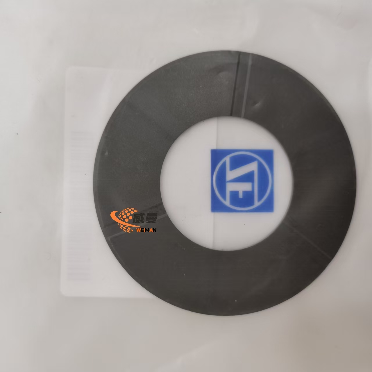 e3c584f4a729c4307fdb1f58e342b4b