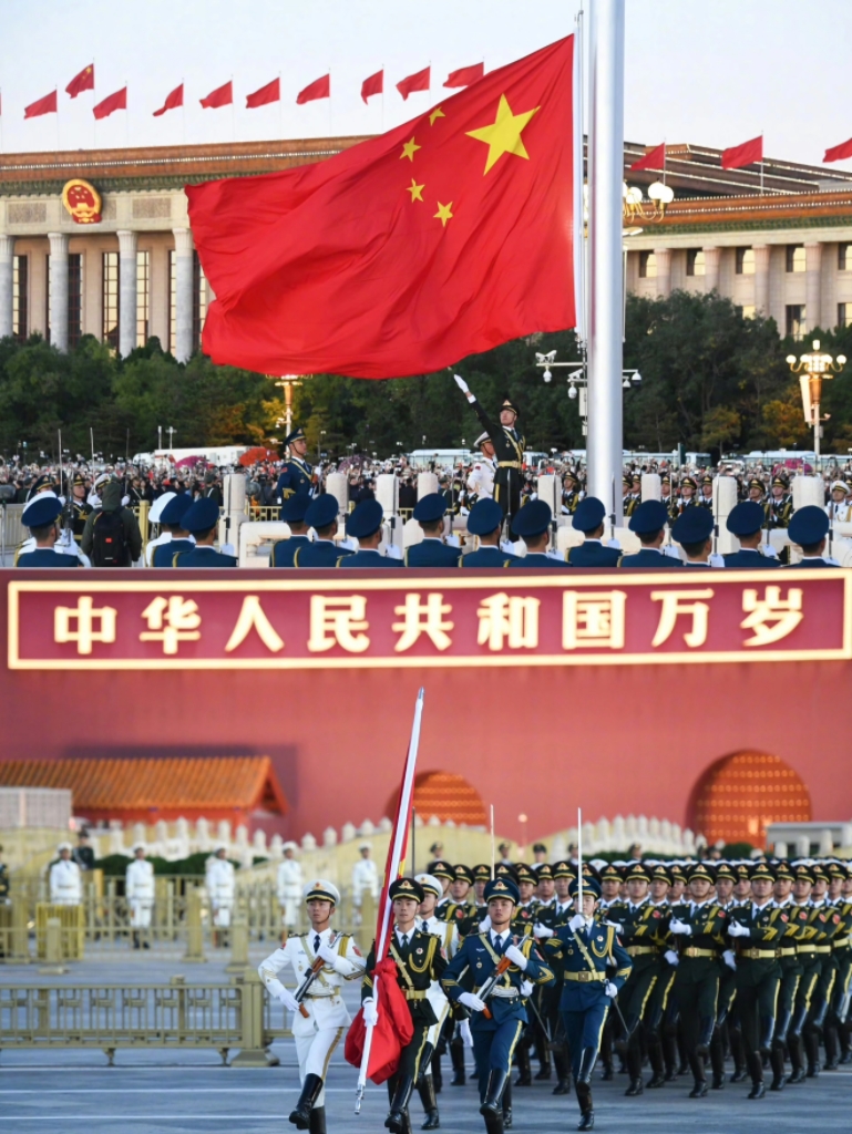 Commemorating the 80th anniversary of the victory of the War of Resistance Against Japanese Aggression, the September 3rd military parade showcased a new image of a strong military.